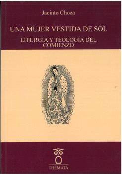 Una mujer vestida de sol